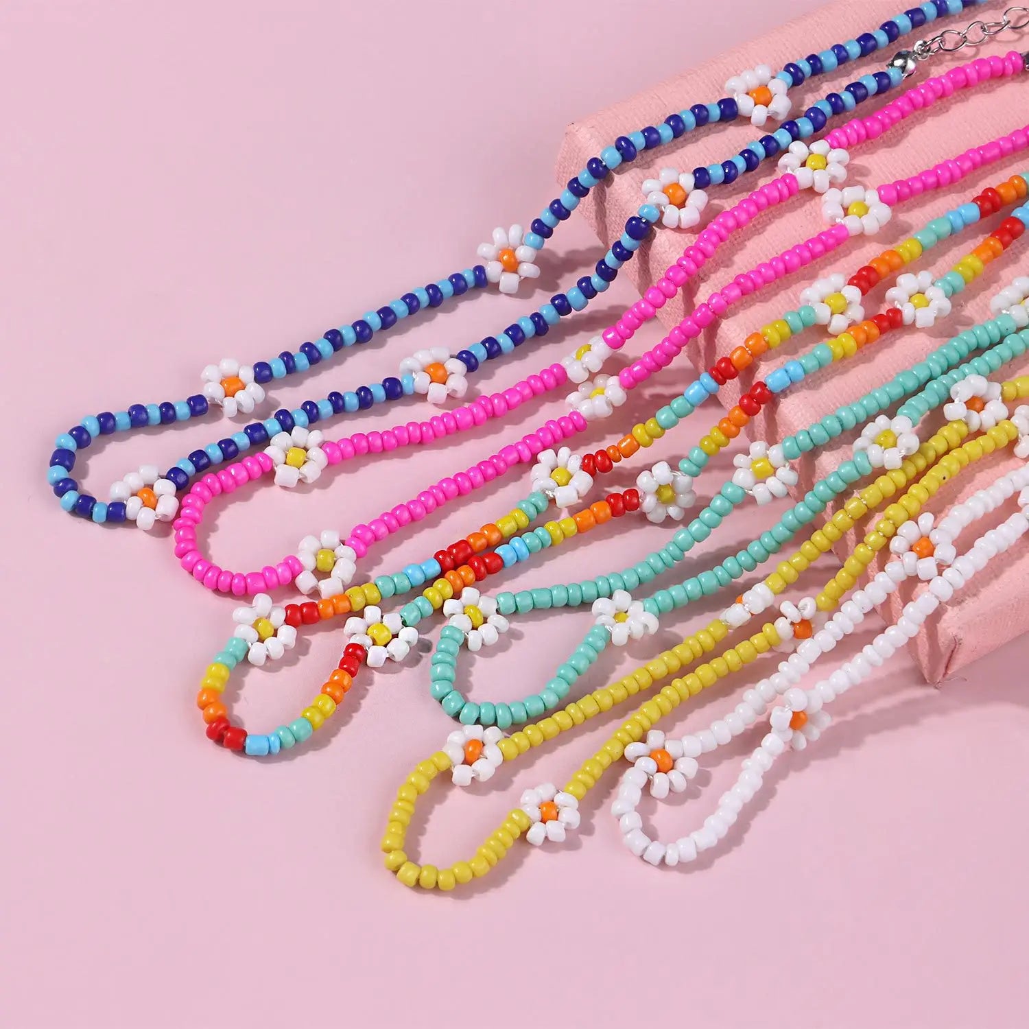 Popular Handmade Summer Hawaii Colorful Boho Glass Rice Bead Daisy Flower Bead Pearl Chain Necklace Jewelry Women Supplier