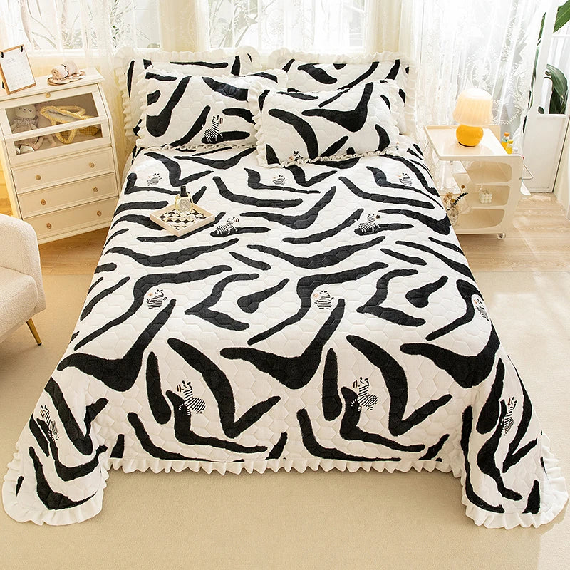 Wholesale Printed Coverlet Set Bedspread Velvet Warm Quilted Bedspread Set