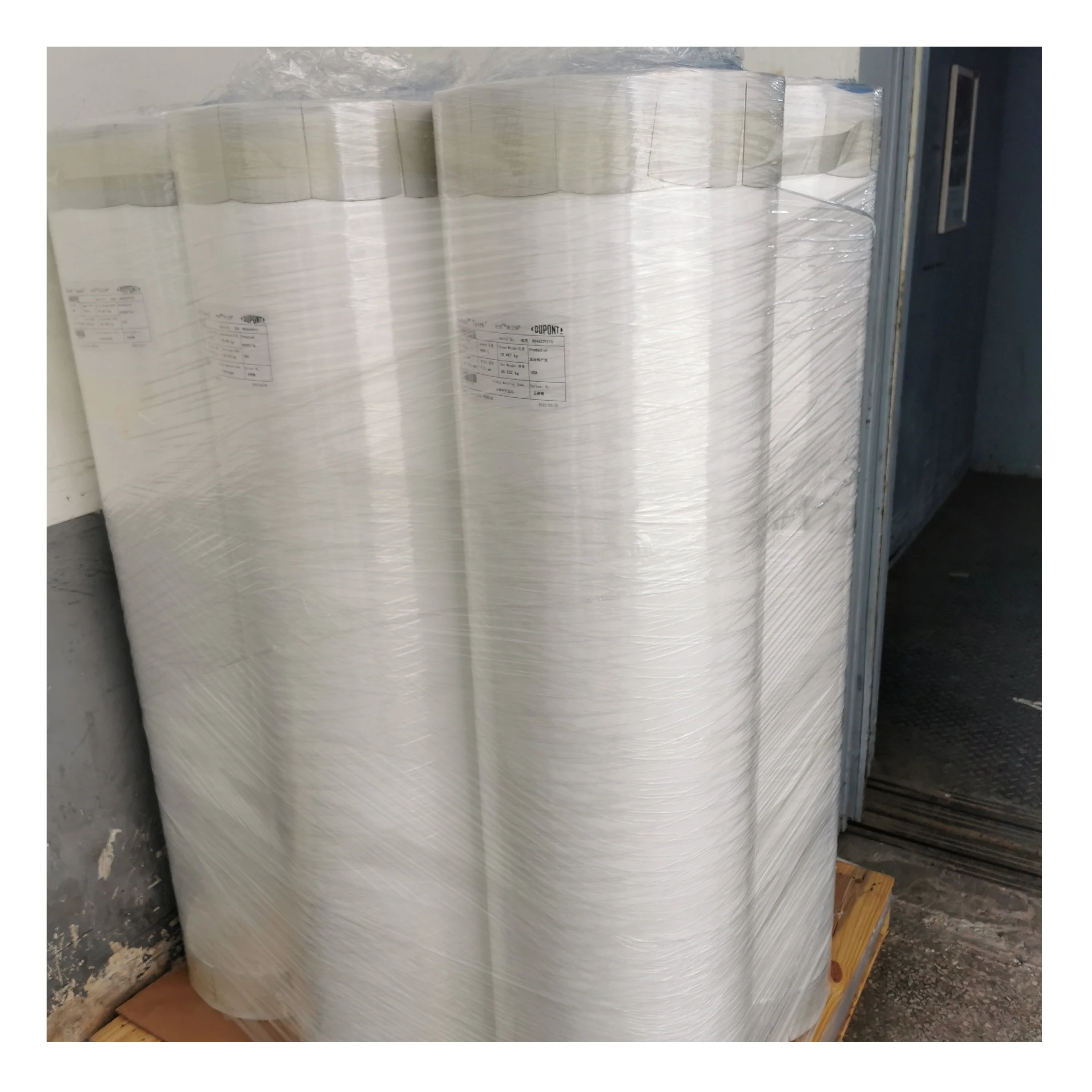 Lightweight Printable Colorful Tyvek Building Paper Washable Waterproof Fabric in Rolls Raw Material Tyvek