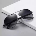 Wholesale New Polarized Sunglasses Men's Pilot UV400 Sunglasses Metal Frame Sun Glasses