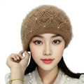 OEM New Classic Custom Own Logo Winter Brown Knit Cap Women Letter Pattern Beanies Caps Wholesale Cuffless Knitted Common Travel