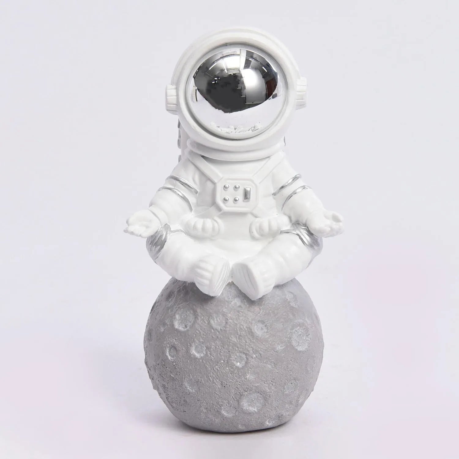 Desktop Accessories Resin Astronaut Figurine Gold Meditating Spaceman Statue for Home Decor
