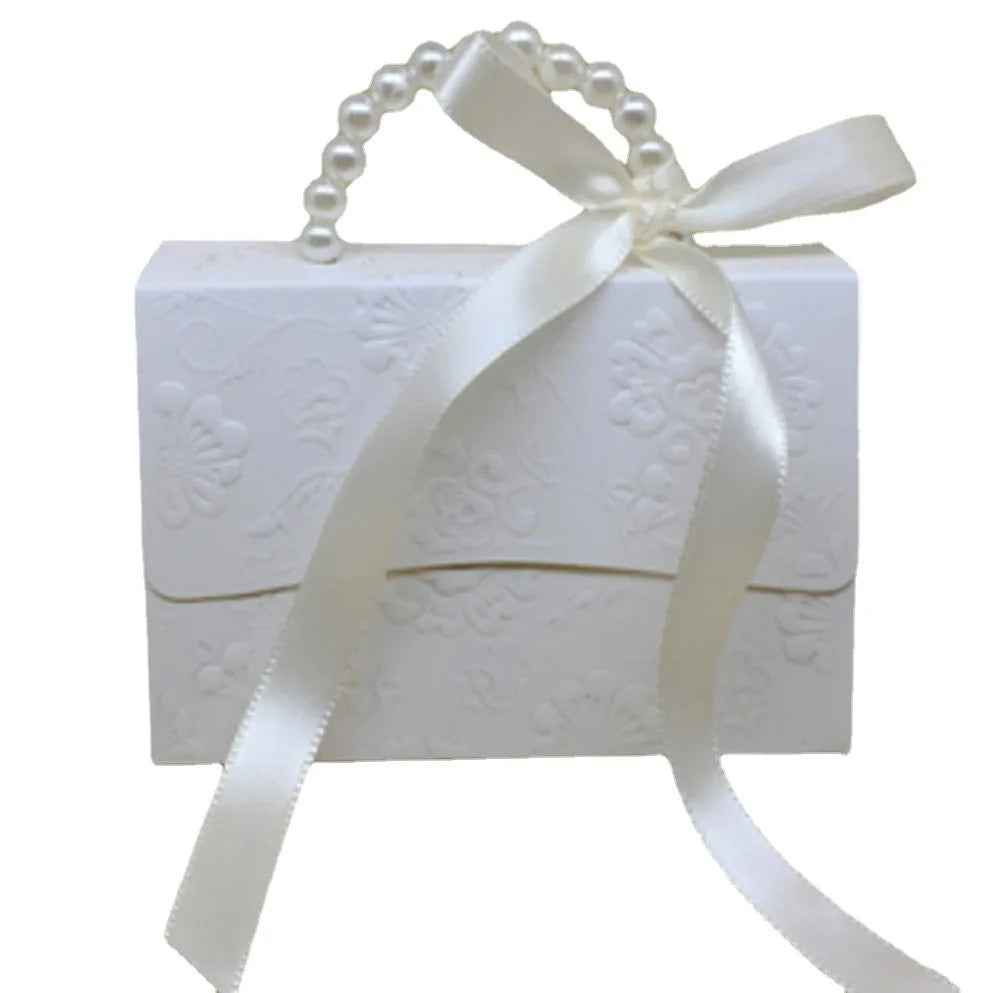 CSMD Chinese Manufacturers 13x7.5xH8.5cm Bag Design Creative White Empty Gift pink Candy Favor Boxes for Wedding Door Decoration