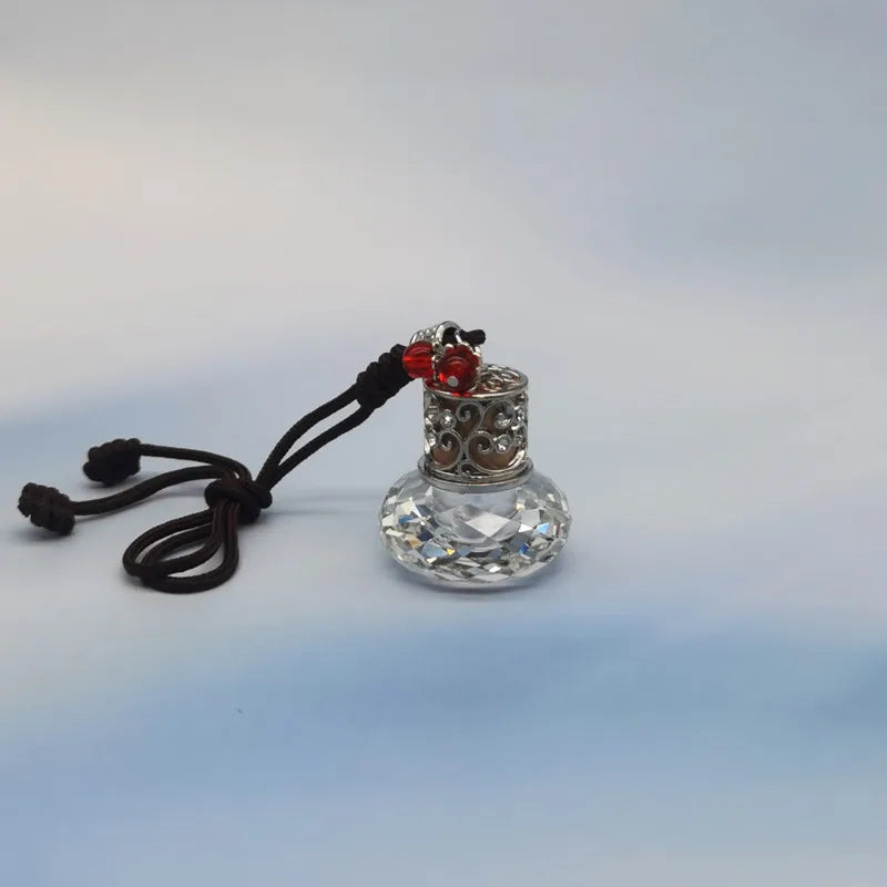 In Stock 3ml-5ml Car Perfume Bottle Auto Rerview Mirror Pendant Hanging Car Air Fresheners Empty Bottle Car Ornament