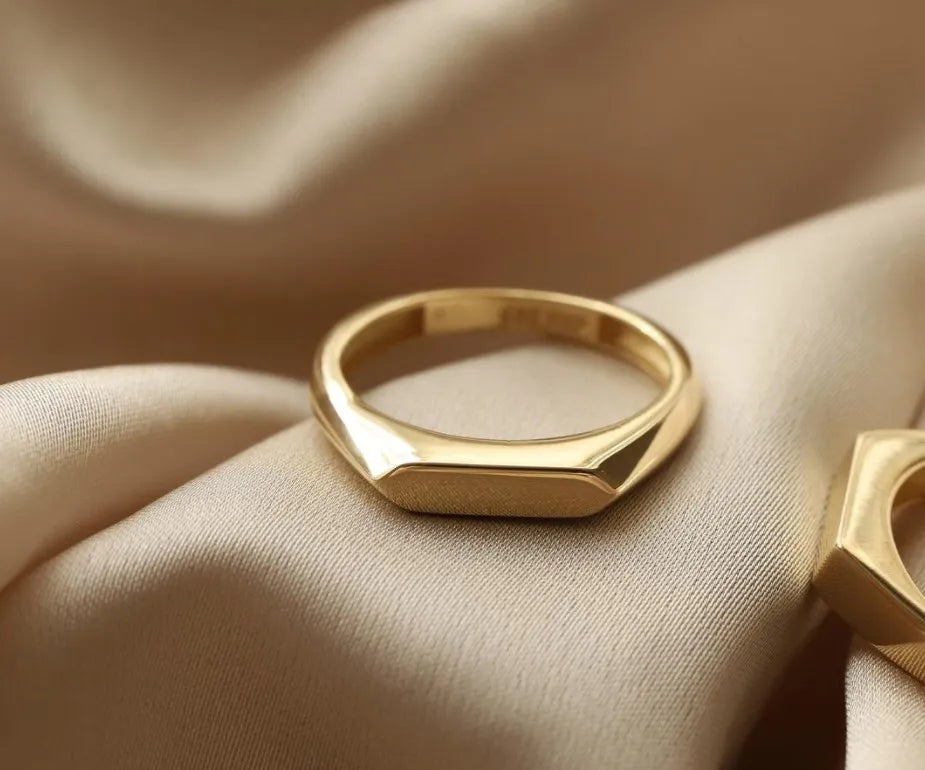 14k Gold Plated Rings Minimalist Jewelry Waterpoof Square Signet Ring Stainless Steel Vintage Band Ring