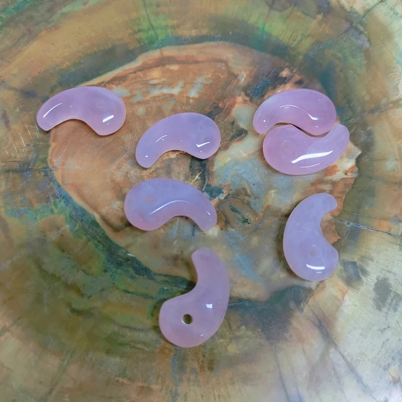HZ Factory Natural Gemstone Magatama Pendant Semi-precious Stone Rose Quartz Jade Magatama Jewelry