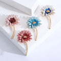 Elegant Metal Enamel Pins Brooch Simple Petal Daisy Brooch Pin for Women's Wedding Dress and Children's Outfit