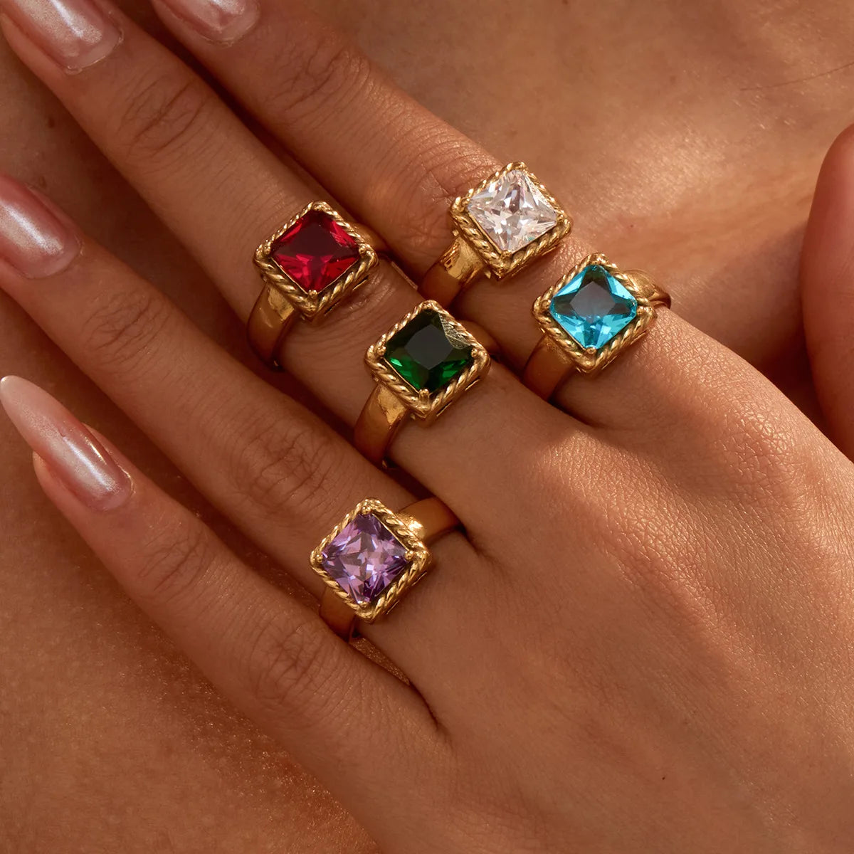 Hot Selling Classic Colored Zircon Open and Close 18K Gold Plated Stainless Steel Adjustable Ring for Women