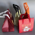 Customized Takeaway Insulated Bags with Self-adhesive Handles for Cakes and Desserts Cooler Bags Hot Cold Delivery Bag