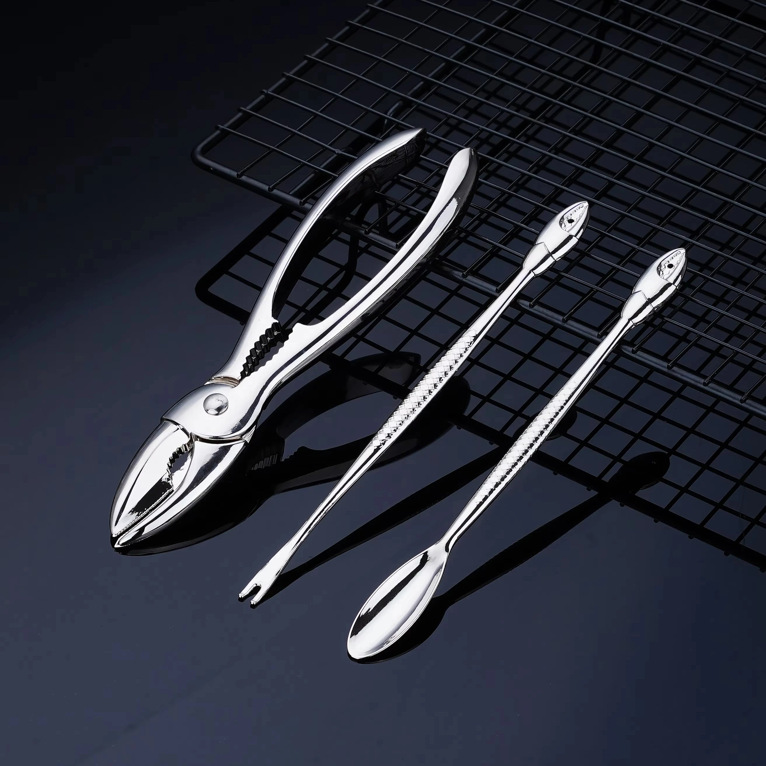Wholesale 3pcs Zinc Alloy Multifunctional Crab Eating Tool Set Seafood Tool Crab Pliers Cracker Clips Tools Set