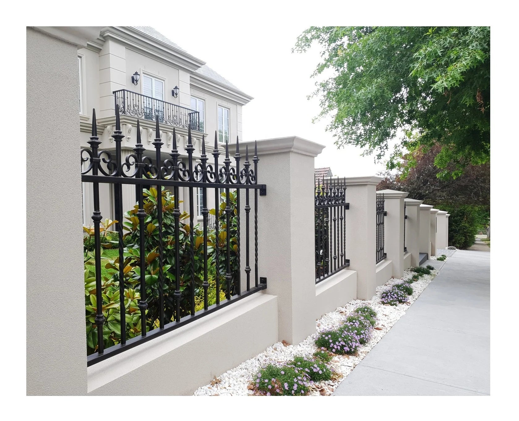 Modern Design Galvanized Wrought Iron Fence Gate Easy Assembly Outdoor Security Ornamental Iron Trellis