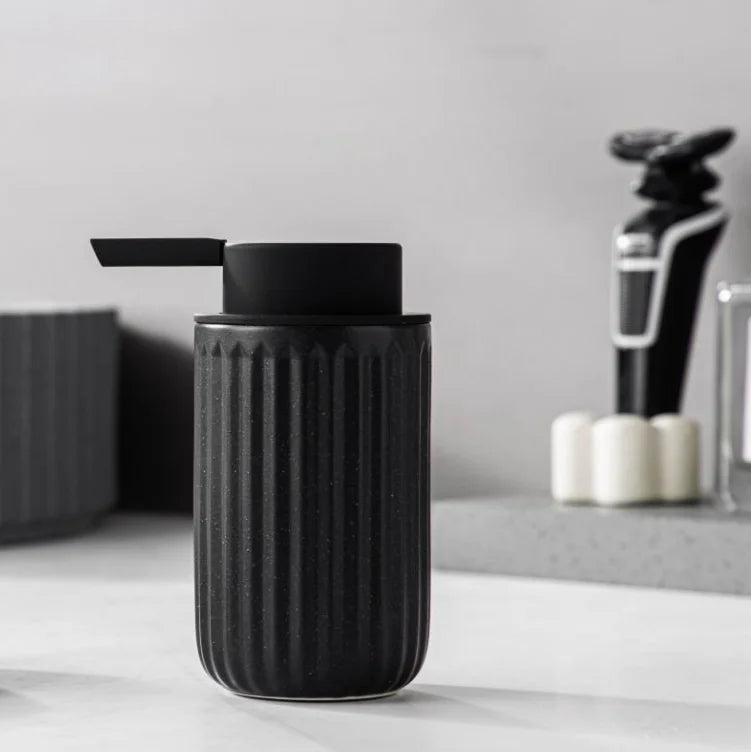 Nordic Style Fluted Design Ceramic Dispenser for Foam Lotion With Pump