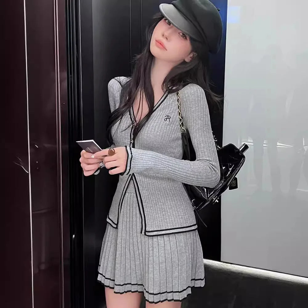 Spring Latest Design V Neck Coat Top Button Mini Skirt Knitted Two Piece Set Skirt