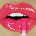 Custom High Pigment Silky Smooth High Shine Lip Oil Private Label  Clear Shimmer Lip Gloss