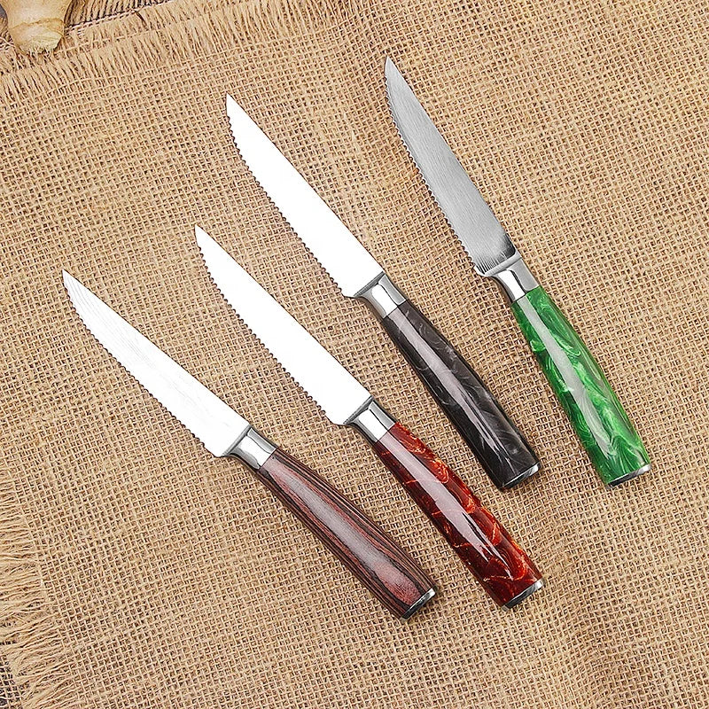 Serrated Steak Knives Set Hot Sale Kitchen Table Steak Knives Set  with Damascus Pattern