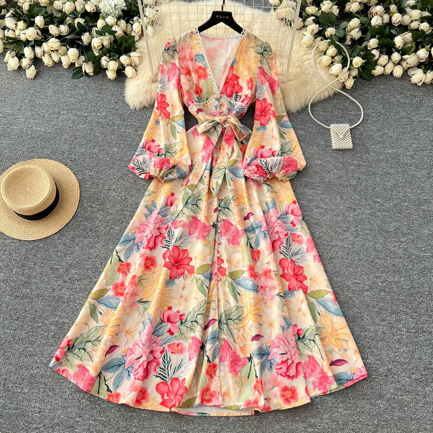 Spring Europe and the United States Advanced Lace With Deep V-neck Long-Sleeved Single-breasted Printed Dress