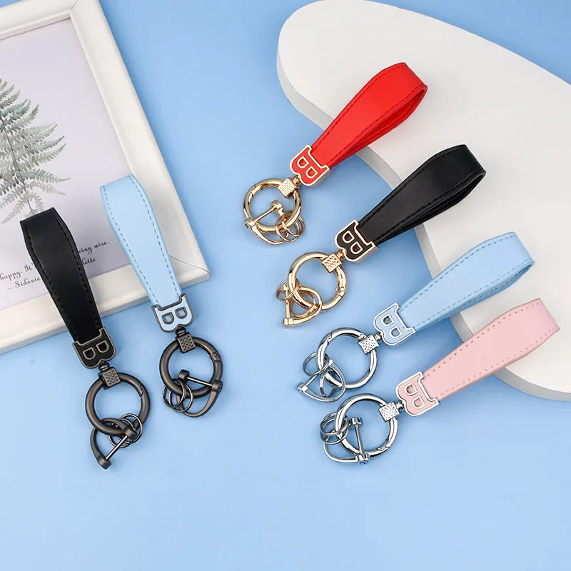 Custom New Diamond Luxury Car Keychain Accessories Key Ring Holder Wristlet Leather Designer Key Chain