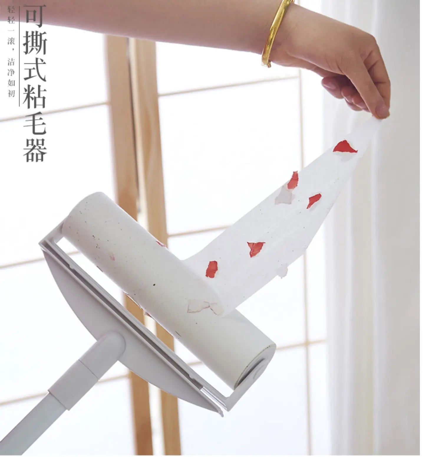 Qingle Adhesive Sticker Paper  Sticky Lint Rollers for Dust and Pet Hair Remover Roller With 2 Telescopic Long Handld