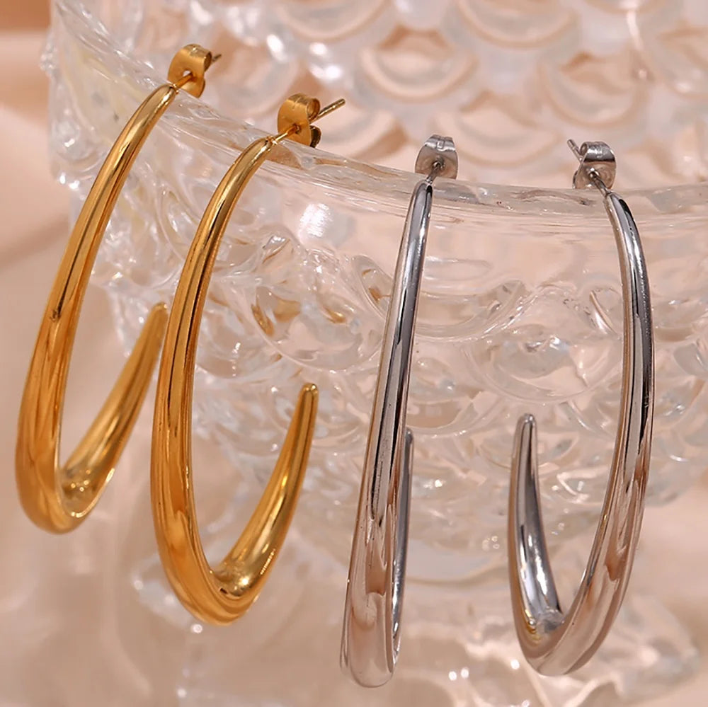 Dreamshow Minimalist Hollow Out Super Thin V Shape Hoop Earring 18K Gold Plated Stainless Steel Earrings