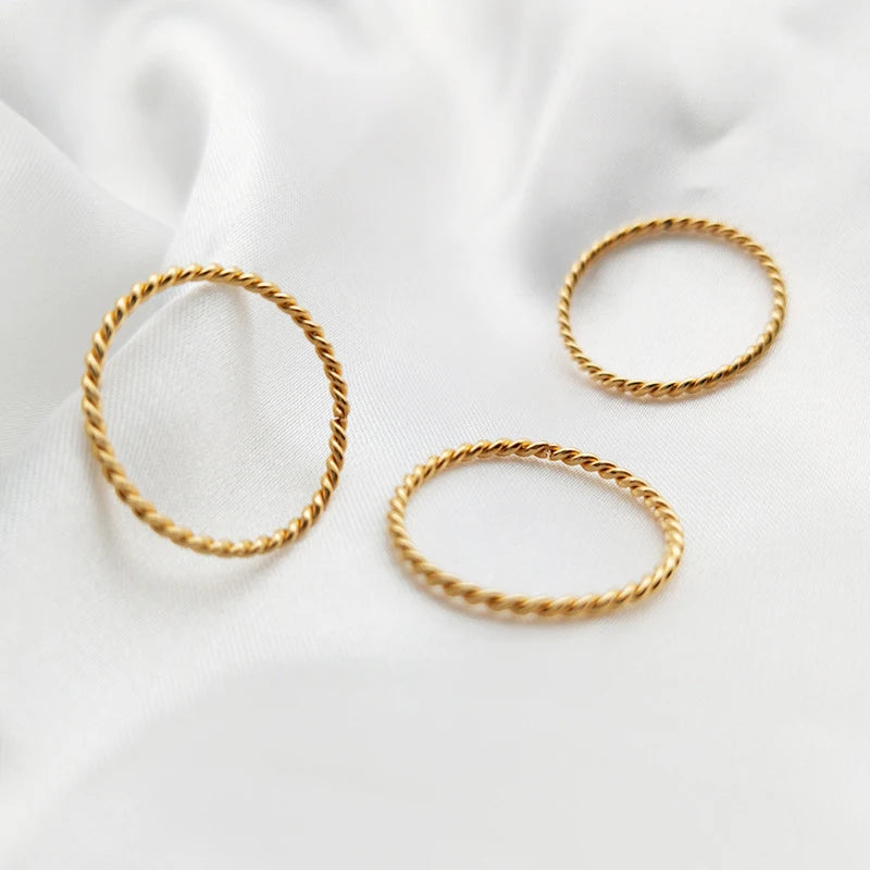 Dainty Stainless Steel Tiny Twisted Rope Ring Girl 18K Gold Plated Knuckle Wedding Rings Jewelry Women Stacking Ring