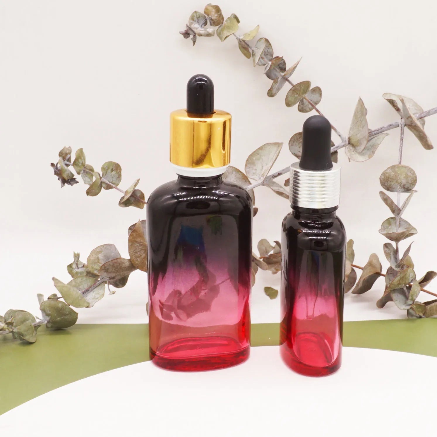 Luxury Skincare Cosmetic Round 10ml Glass Dropper Bottle 30 ml with UV Gold Closures