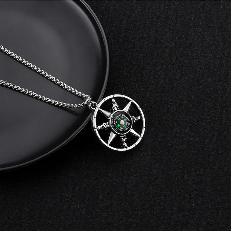 Personality Hip Hop Fine Jewelry Stainless Steel Chain Compass Necklace for Men's Necklace Accessories