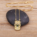 QIKU Creative Design Movable Green Rhinestone Eye Pendant Gold Color Necklace Accessories INS Fashion Women Jewelry Wholesale