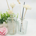 New Luxury Unique 50ml 100ml 200ml Roman Arab Engraving Glass Reed Perfume Diffuser Bottles with Aroma Cork