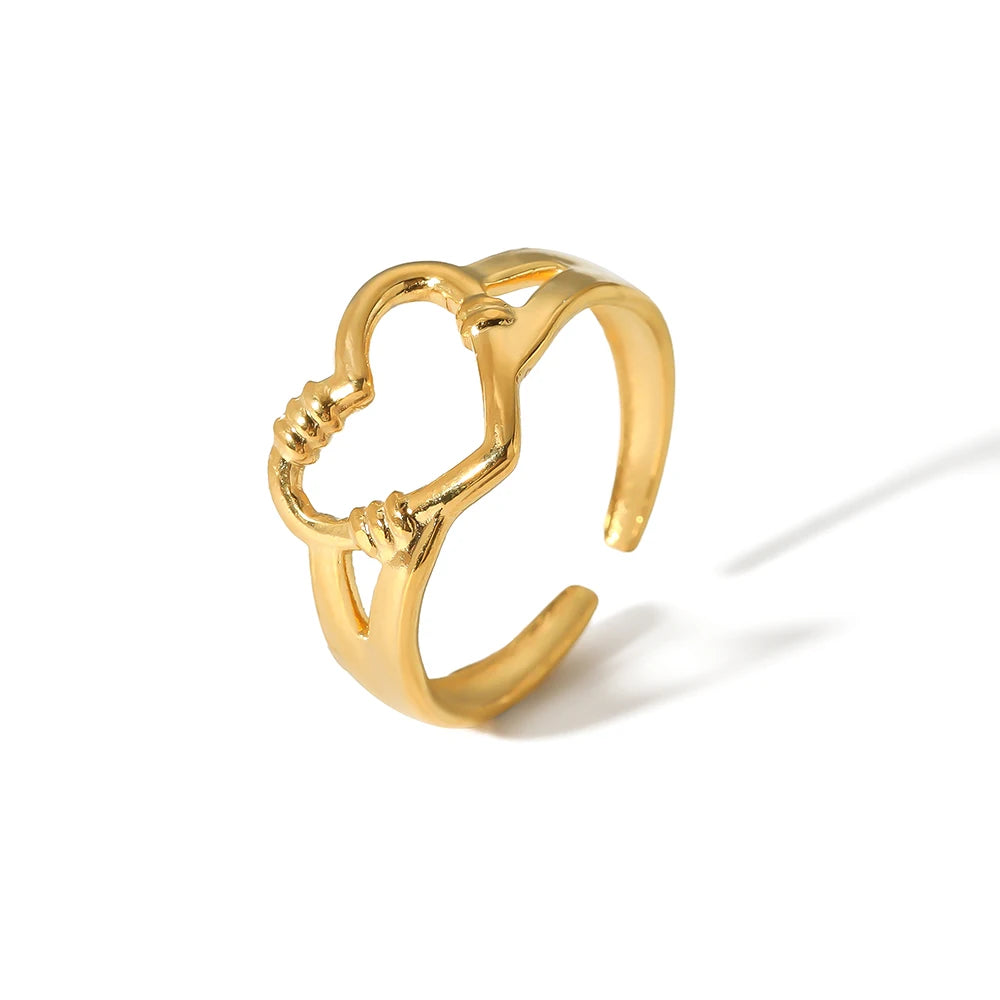 Latest Fashion Stainless Steel Hollow Out Big Heart Open Rings Gold Plated Tarnish Free Jewelry