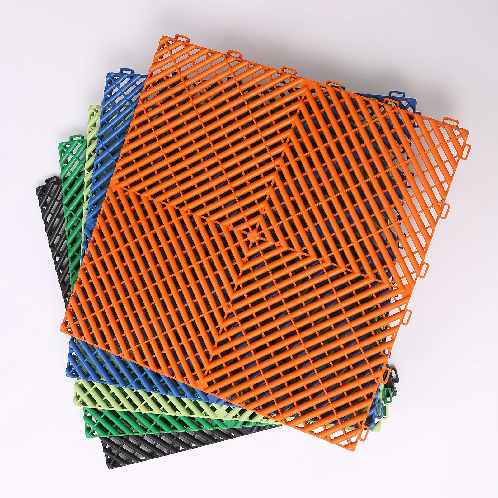 Hot Sale Self Fireproof Pp Plastic Floor Covering for Car Wash Interlocking Garage Floor Tiles Grate Flooring PP