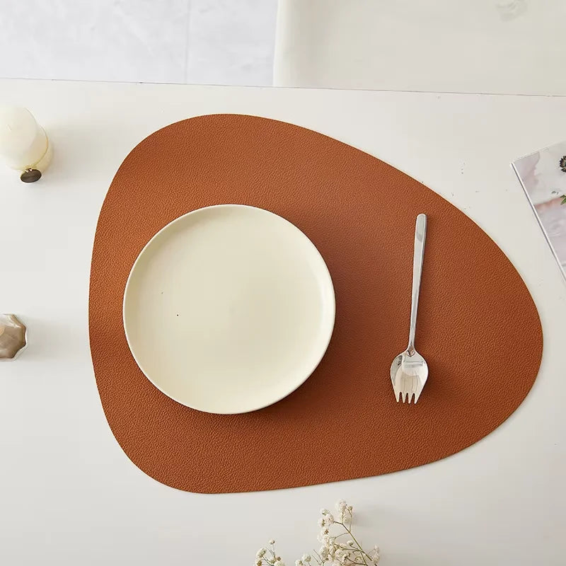 Tabletex Factory Hot Selling Irregular Shape Dining Table Mat Pu Leather Placemats for Dining Table Kitchen