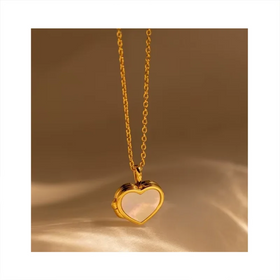Fashion Necklaces 18K Gold Plated Photo Frames Shell Heart Locket Necklace Sweater Chain Love Pendant Necklace
