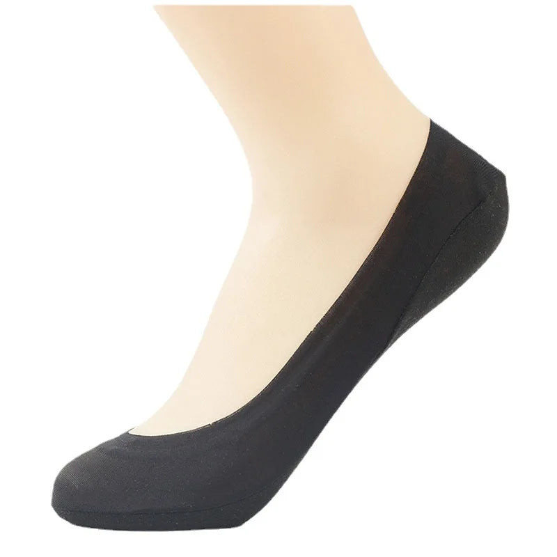 Anti-slip Ice Silk Boat Women's Super Shallow Mouth Traceless Silicone Non-slip and Invisible Low-top Socks