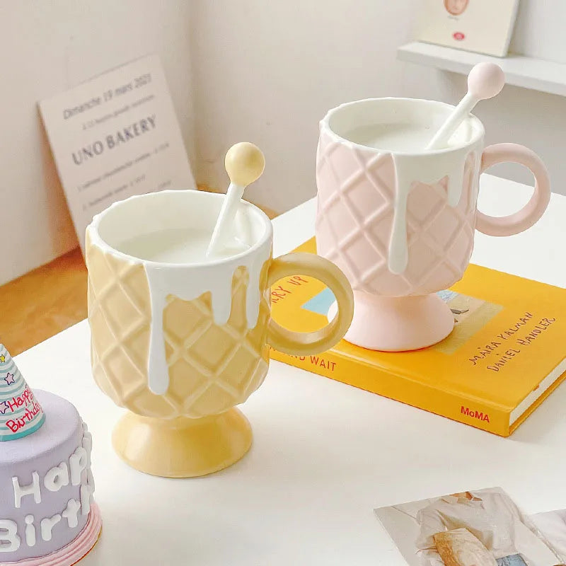 2023 Hot Selling New Creative Ice Cream Mug Ceramic Creative Water Cup Cartoon Breakfast Cup with Stirring Spoon