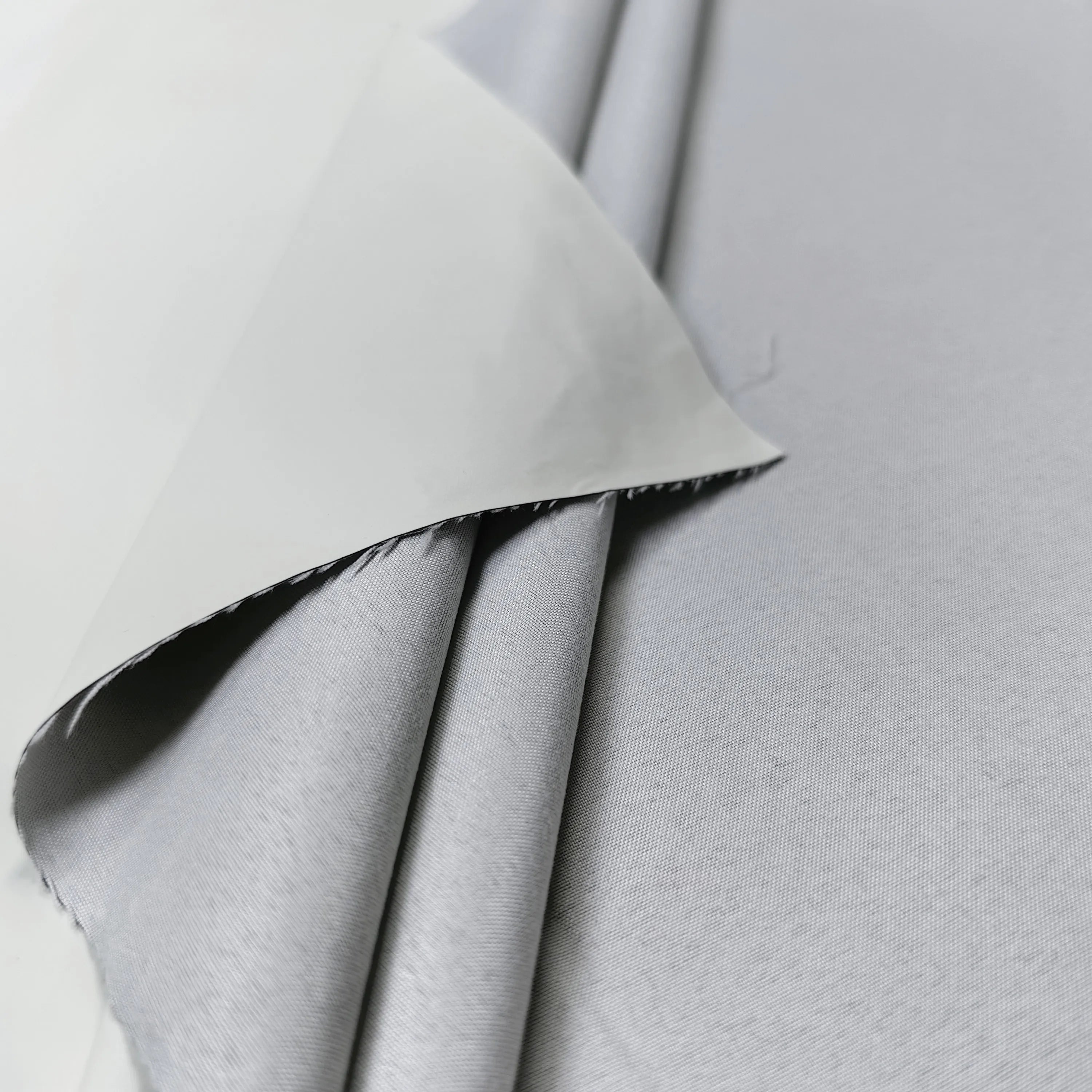 New Process Silicone Coated 100% Blackout Curtains Drapes Permanent Inherent Flame Retardant Black Out Fabric for Curtains