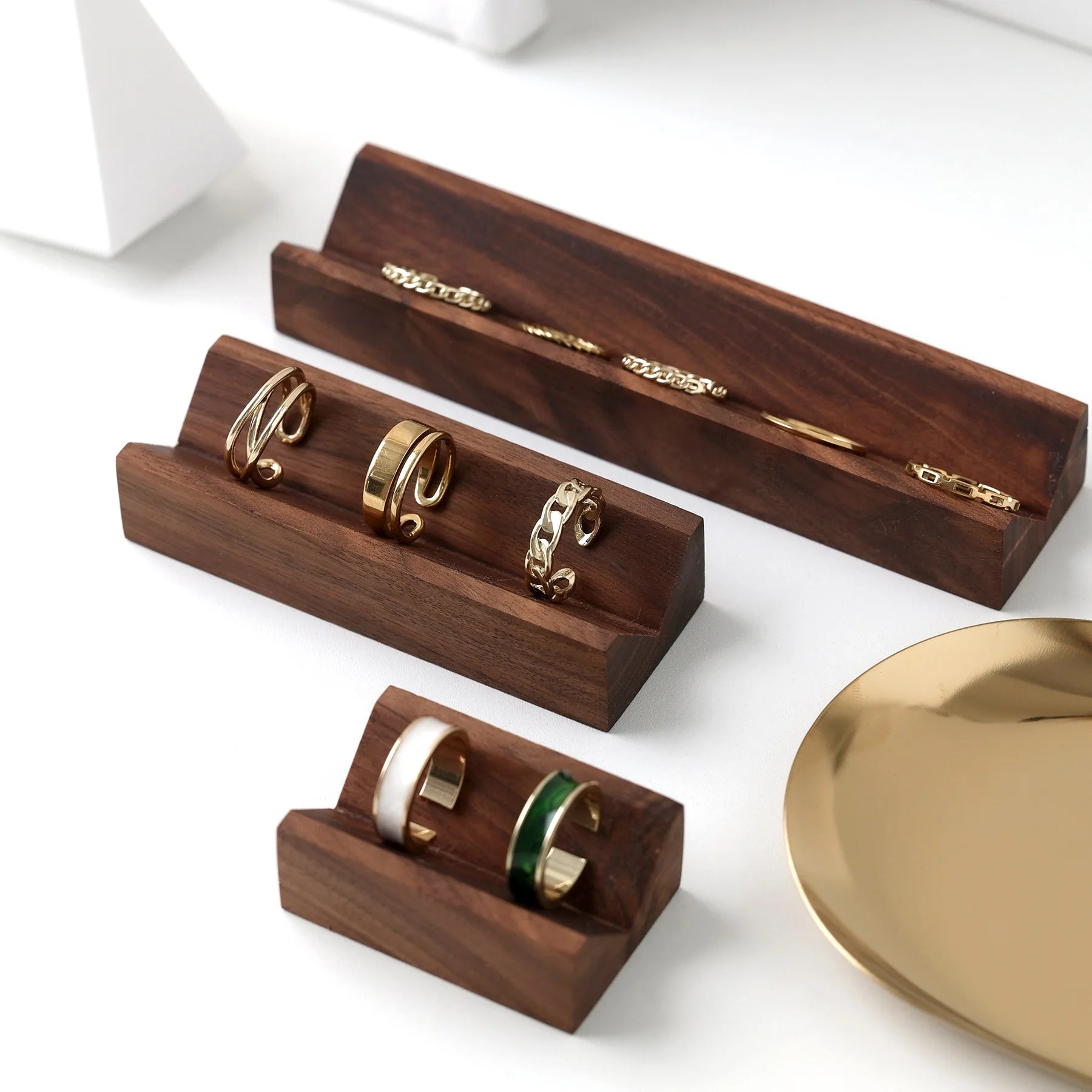 Solid Wood Eco-friendly Ring Prop for Jewelry Photography Posing Background Decorative Ornaments Storage Display Microeco