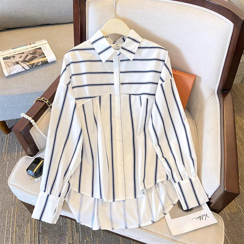 Boutique Wholesale 2025 Spring New Fashionable Lapel Design Loose Striped Long Sleeved Women's Shirt