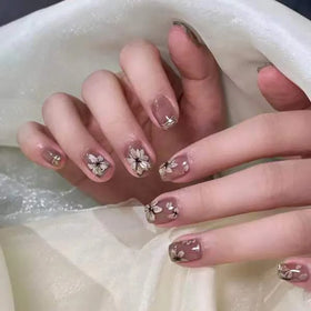 Factory Supplier New Design Wholesale High Quality Nail Tips Press on Nails False Acrylic Art Nails