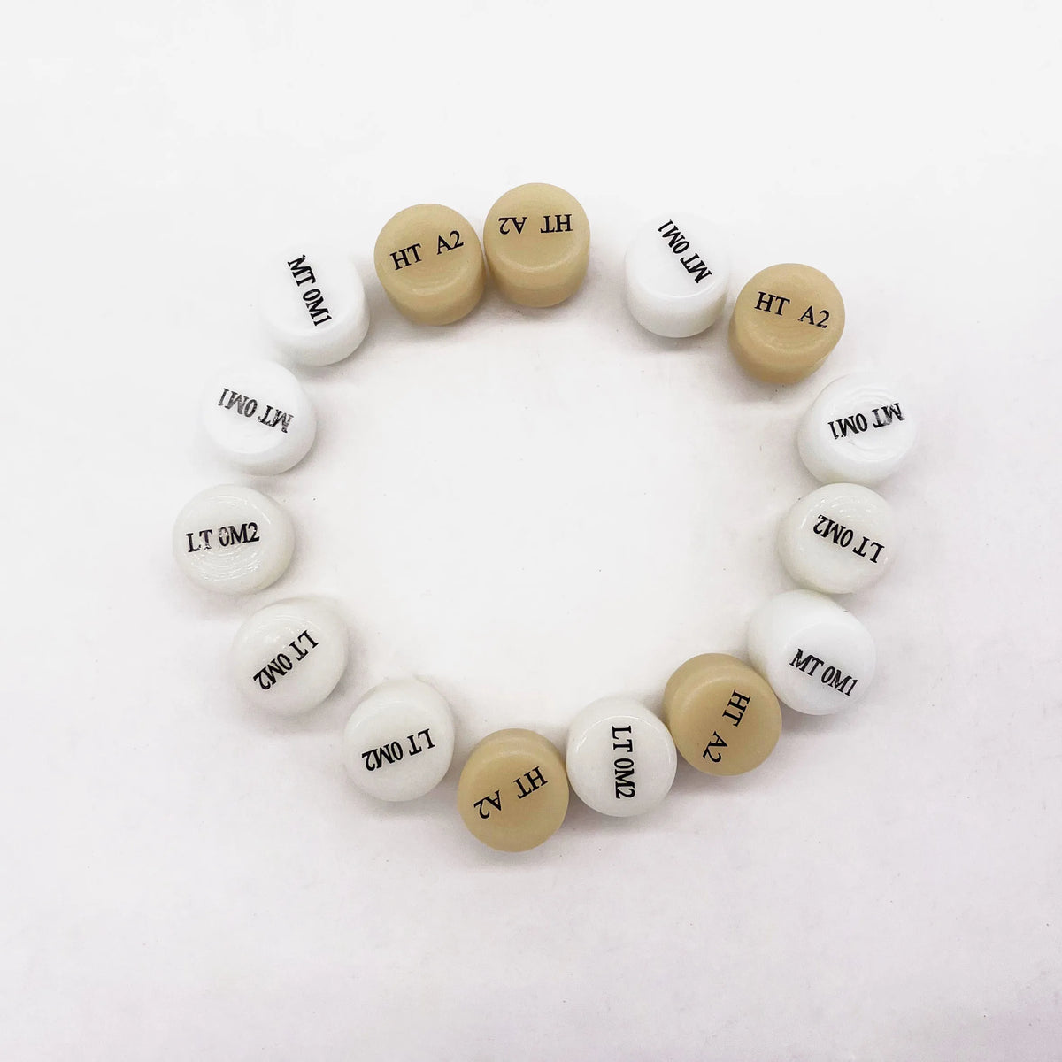 Dental Lab Orthodontic Material Ht LT MT Veneer Dental Disilicat De Litiu Press Ingots Ithium Disilicate Glass Ceramics Blocks