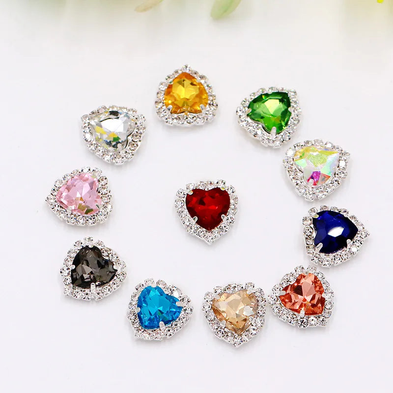Factory Wholesale Heart Shape Crystal Sew on Rhinestone 8mm 10mm Glass Rhinestone with Claw for Garment