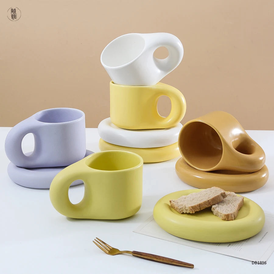 Nordic Ins Cute Fat Chubby Mug Custom Logo Wholesale Creative Funny Ceramic Espresso Coffee Cup and Saucer Set