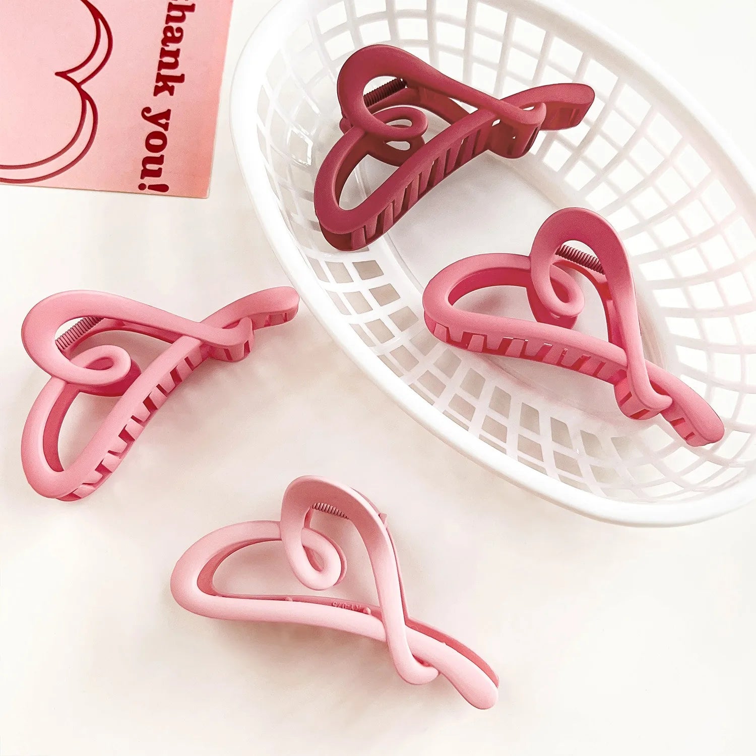 Korean Style Pink Plastic Hair Claw Clips for Girls Big Size Claw Clip for Thick  Hair Women Hair Accessories