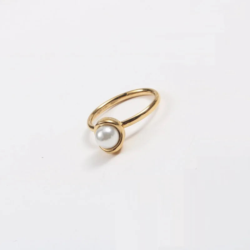 High End 18K PVD Gold Plated Irregular Freshwater Pearl Rings Stainless Steel Women Rings Non Tarnish Jewelry