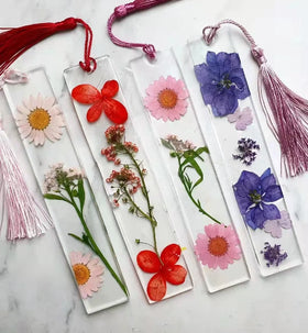 New Dried Flower Acrylic Eco-Friendly Modern Bookmark Gift for School Kids Birthday Party Crafts Floral Promotional Bookmarks