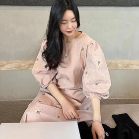Wholesale 2026 Spring New Sweet Age Reducing Heavy Industry Embroidered Little Daisy Loose Split Lantern Sleeves Women's Dress