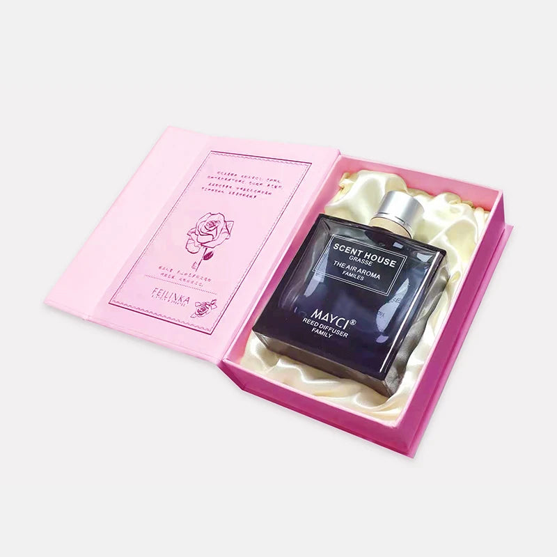 Custom Eco-Friendly Baby Gift Box Birthday and Christmas Packaging with Ribbon Embossed and Matt Laminated Printing