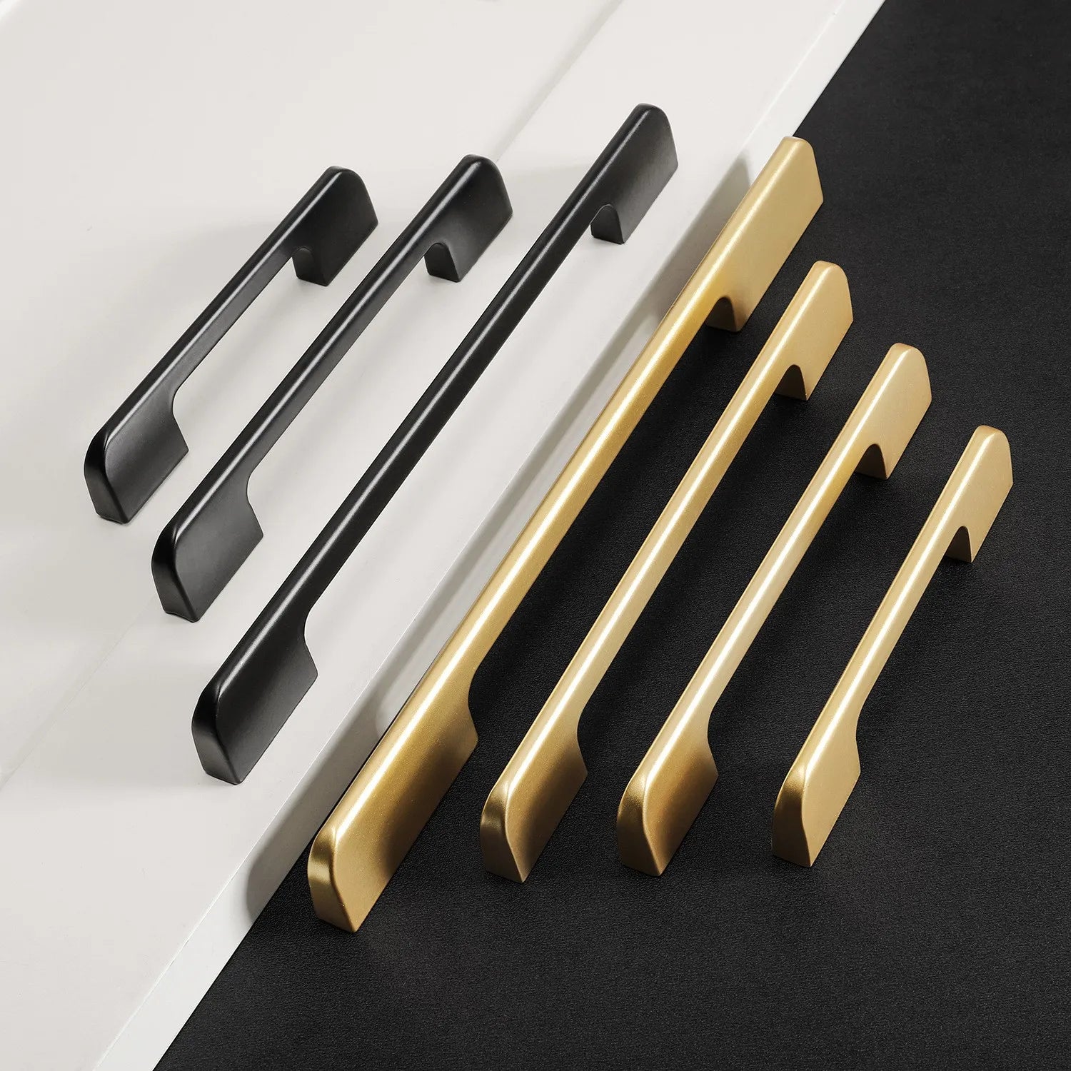 Modern Minimalist Solid Gold Aluminum Alloy T-Shaped Closet Handle for Hotels Kitchen Drawers Living Rooms Cabinets Wardrobes