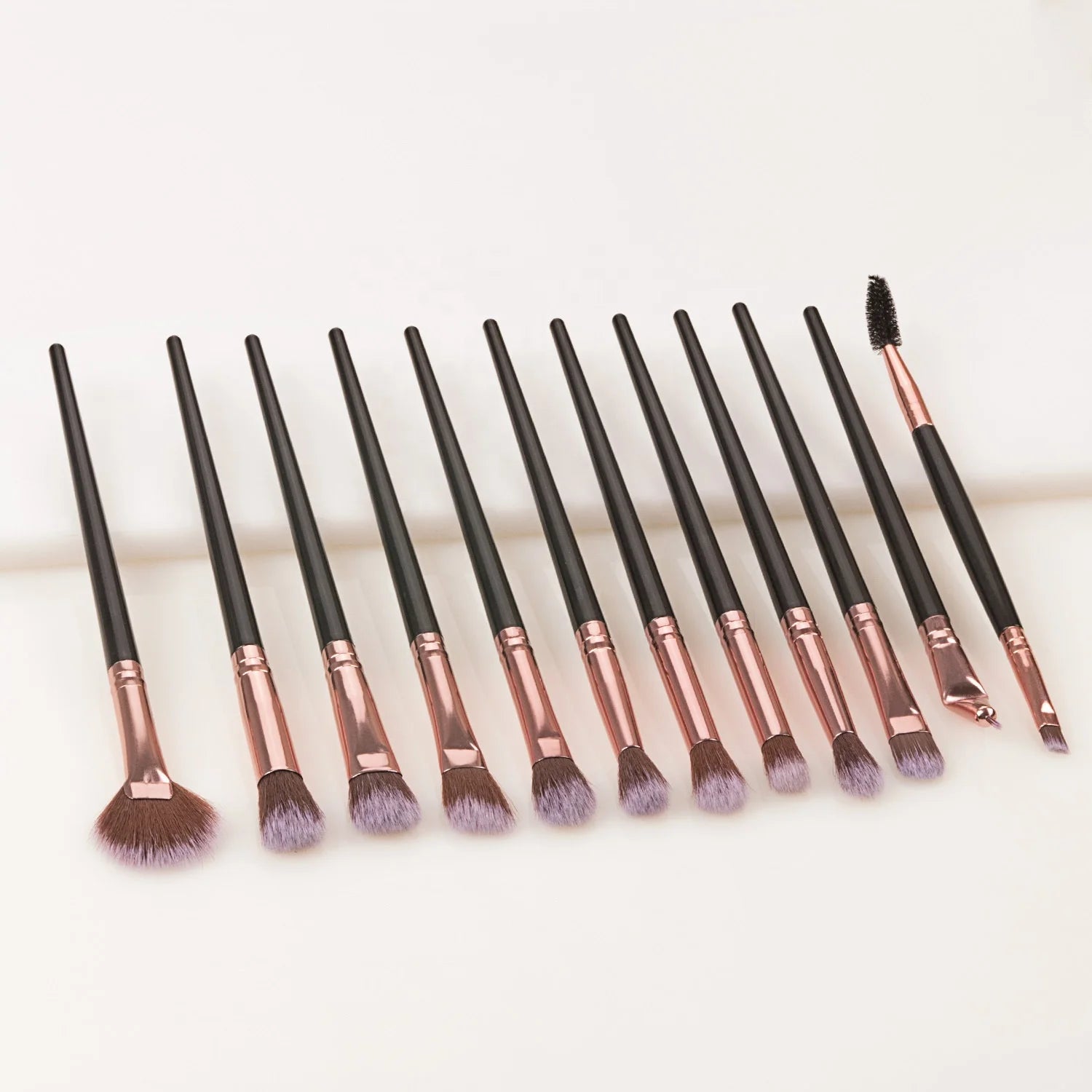 Professional Eyes Makeup Brush Set with Fan Brush & Shaving Brush 12PCS Custom Logo Private Label Concealer Make up Brushes