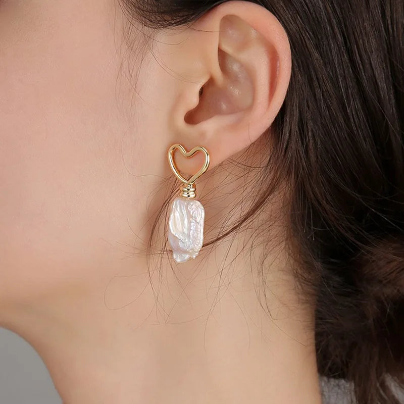 Creative Design Irregular Pearl Earring 14K Gold Plating Hollow Heart Barque Pearl Stud Earrings for Women Gift