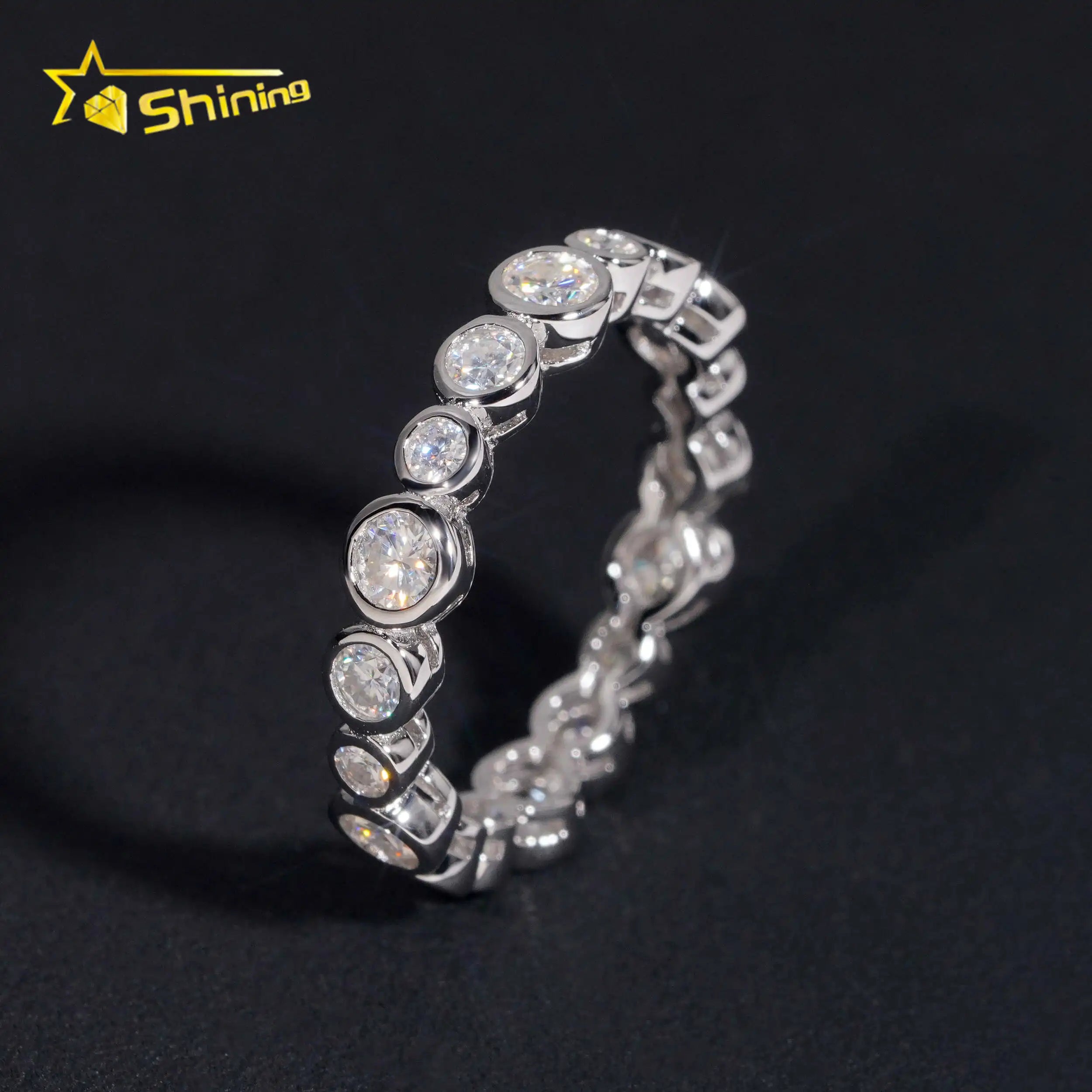 Hot Selling  Band Ring S925 Sterling Silver Iced Out Eternity Ring Luxury Inlay Moissanite Diamond Classic Design